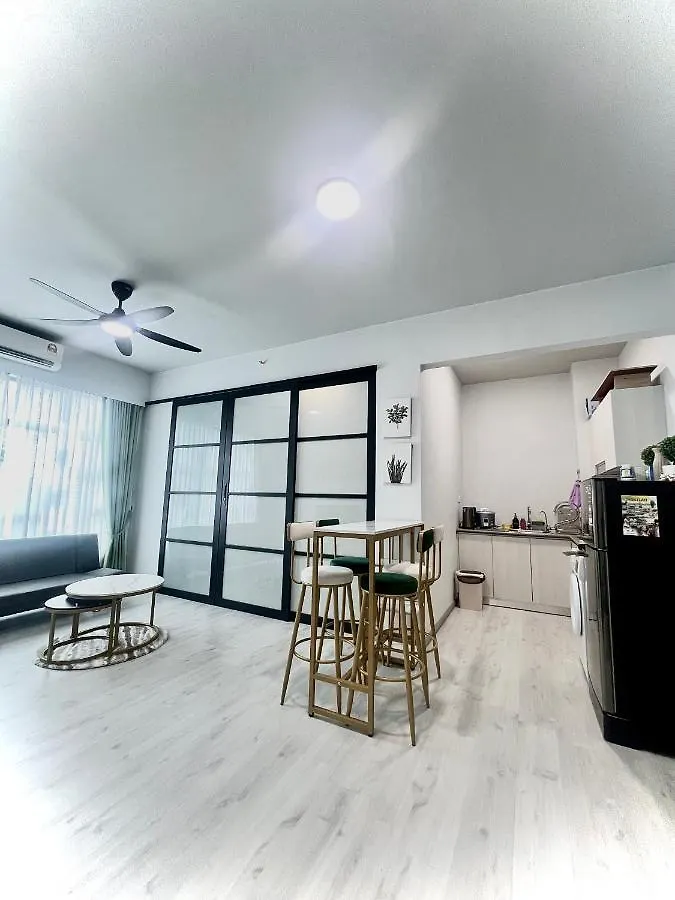 Botiza Suites At Jesselton Quay Kota Kinabalu Apartment